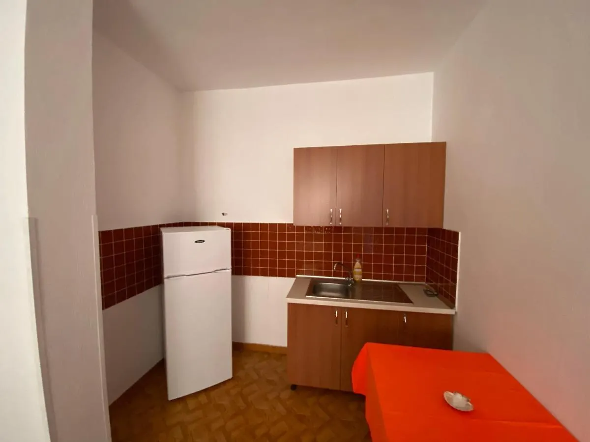 Country house Villa Osmani Durres Albania