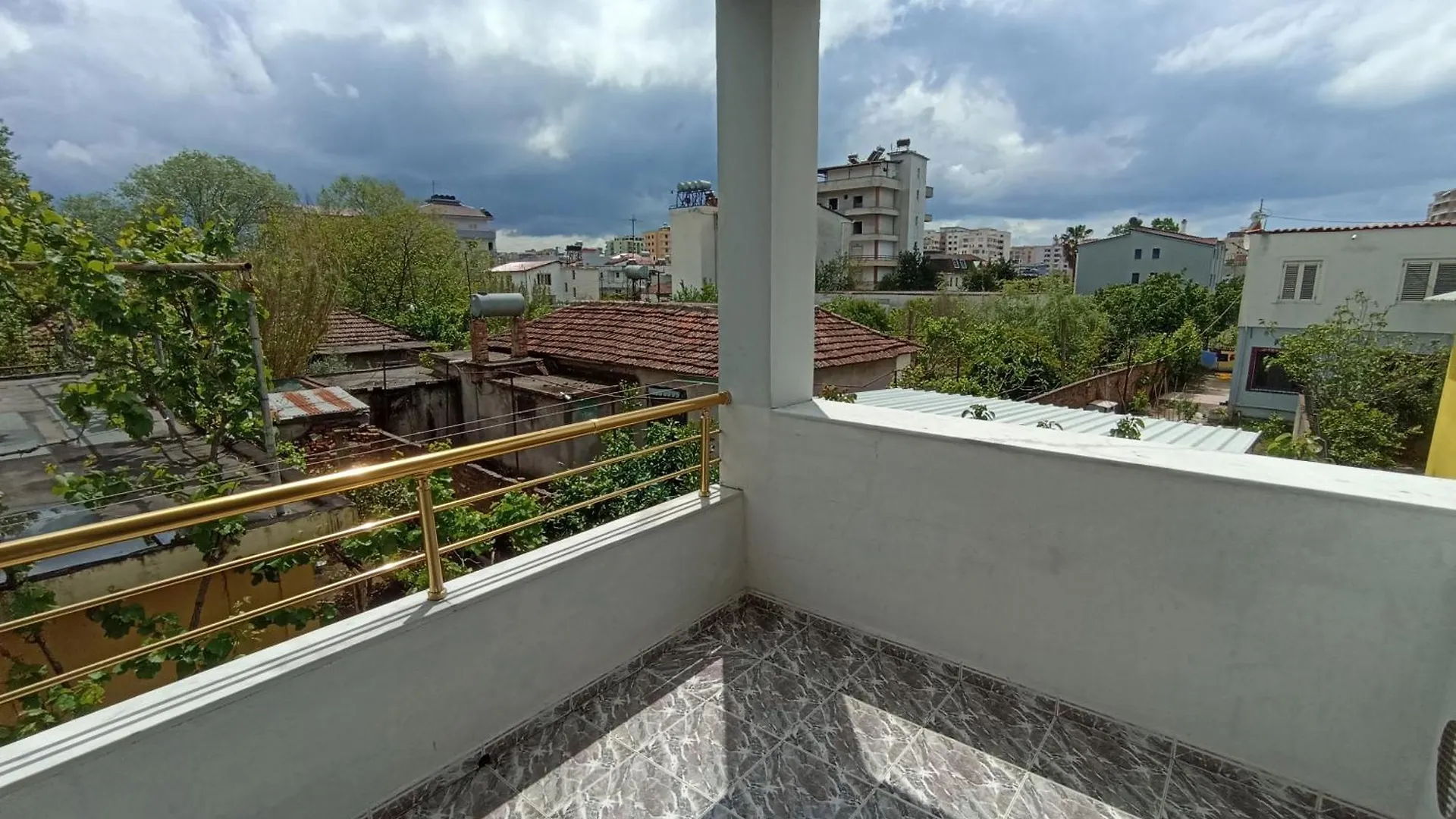 Country house Villa Osmani Durres