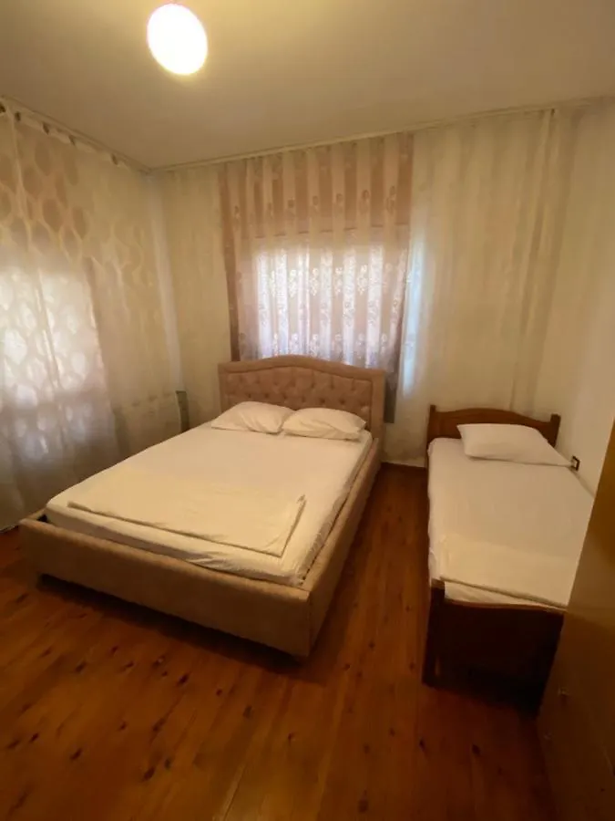 Villa Osmani Durres